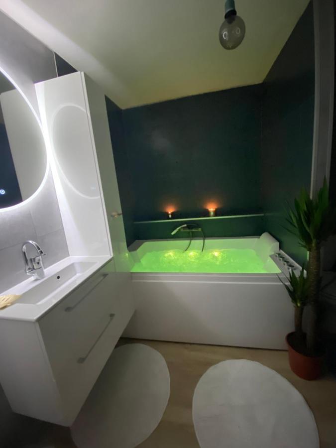 Sublime Appartement Avec Balneo Toulouse Bagian luar foto